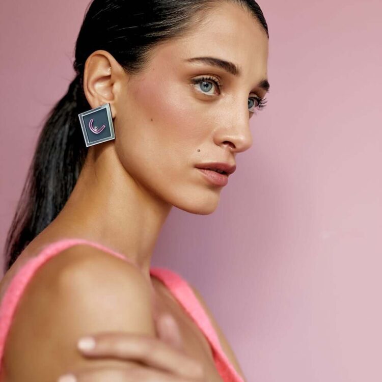 Earrings "WE CARE" - FUNK DA QUEEN