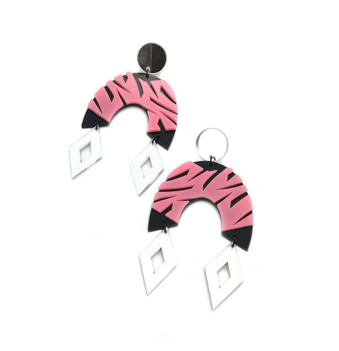 IMG_20191016_095659 Earrings "Horseshoe Zebra" - FUNK DA QUEEN