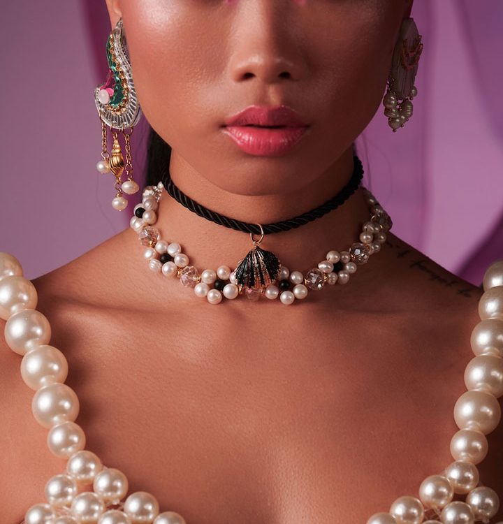 Black Shell - Cosmic | Necklaces