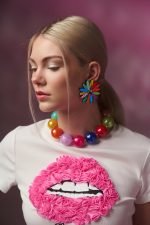 Bloomie Pop – Σκουλαρίκια λουλούδι από πολύχρωμο plexiglass - Image 2