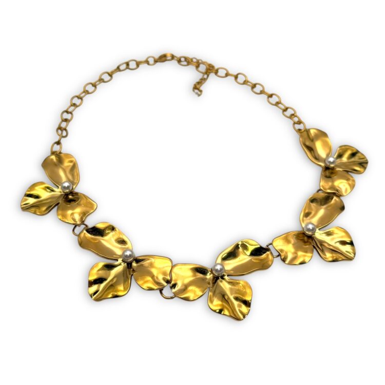 Ατσάλινο κολιέ Bellora με χρυσά άνθη και πέρλες FunkDaQueen