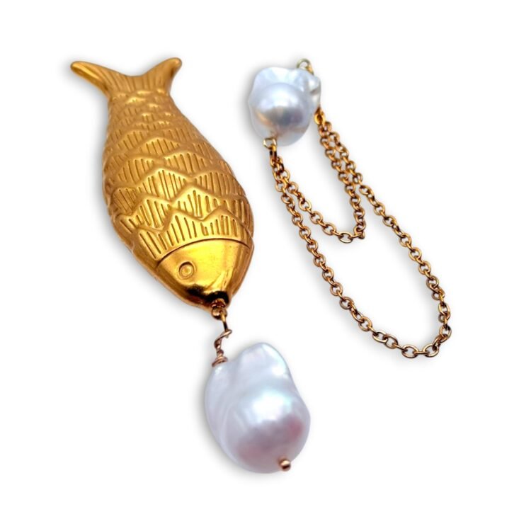 Cyclades Fish Pearl Earrings σκουλαρίκια ψάρι με πέρλες