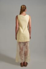 Lace layered dress with romantic design