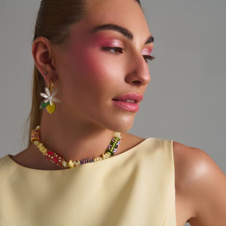 Lemon Poetry Earrings από plexiglass, ξύλο και πέρλες