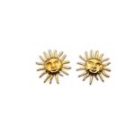 Inspired by the timeless symbol of the sun, Sun Mini Gold blends minimalist design with celestial elegance. Crafted from stainless steel, these earrings celebrate light, strength and everyday sophistication.