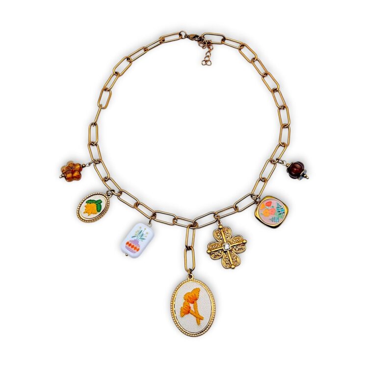Stitched Memories Necklace χειροποίητο κολιέ με κεντητά charms.