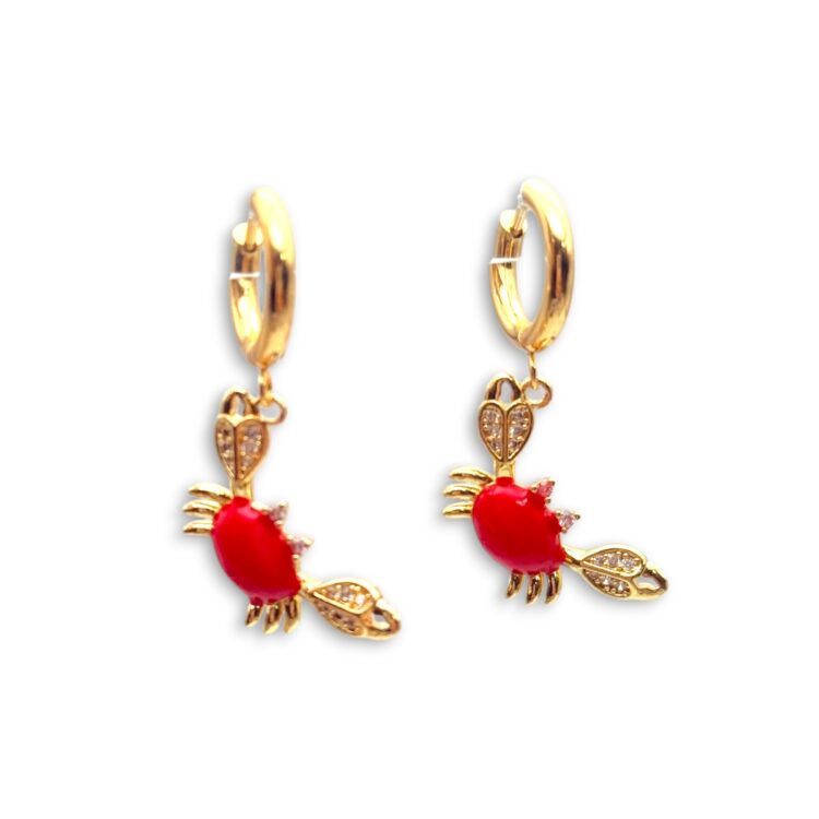 Ruby Crab Mini ατσάλινα σκουλαρίκια με κόκκινο καβούρι και ζιργκόν.