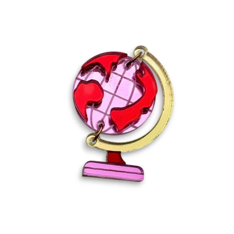 Χειροποίητη καρφίτσα Dream Globe Brooch σε σχήμα υδρογείου από ροζ και κόκκινο plexiglass